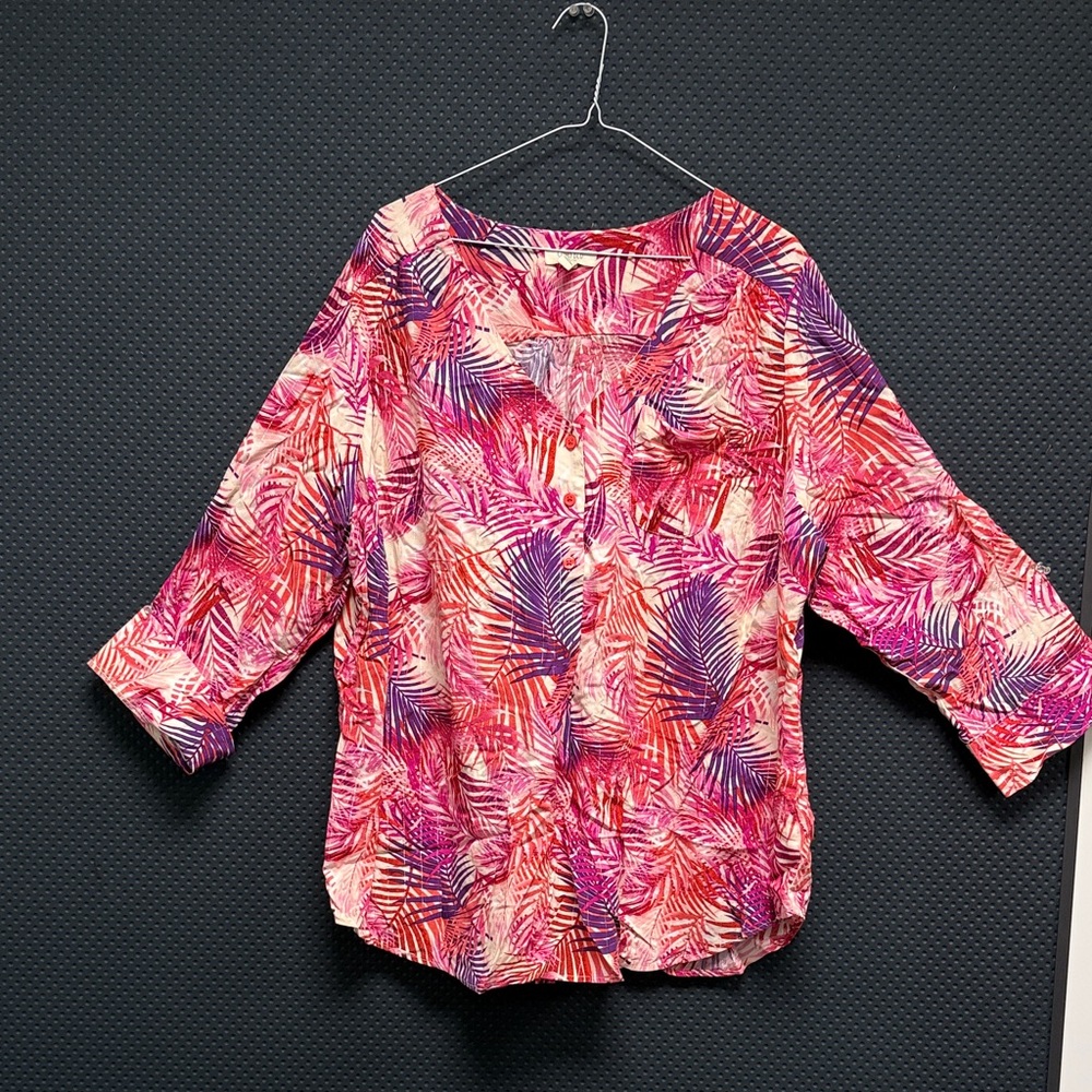 Vibrant Pink Tropical-Print Button Front Blouse